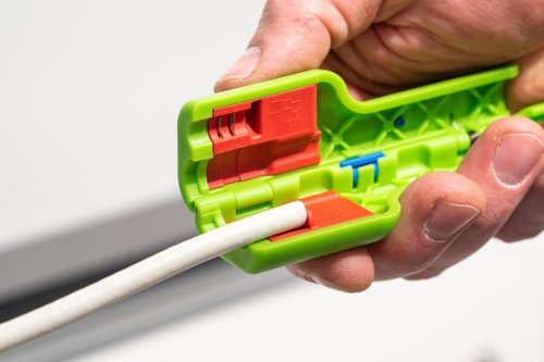 Инструмент для разделки коаксиального кабеля Coax Stripper № 1 F Plus для установки и снятия F-муфты Green Line 